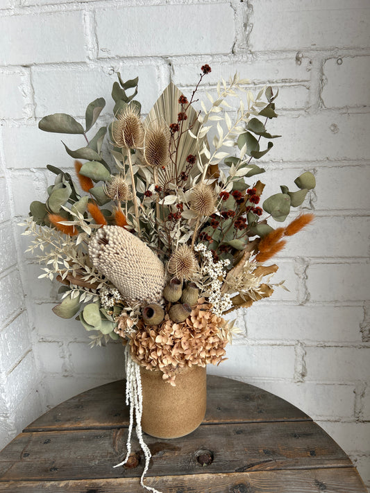 Country modern dried arrangement