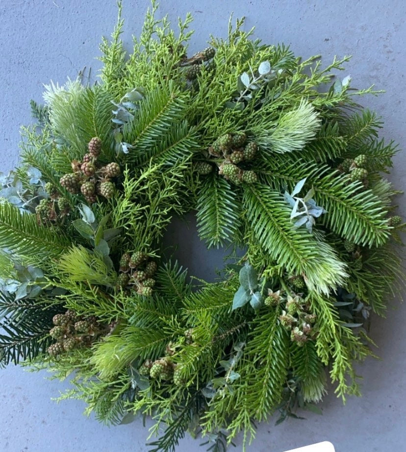 Christmas wreath. Medium 35cm