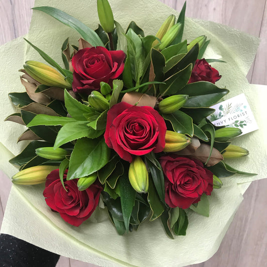 5 Red roses and Lilly Bouquet